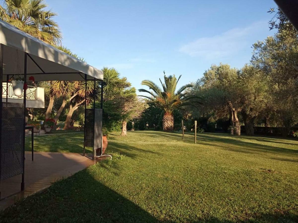 Sunny Garden Villa Plataria Luaran gambar